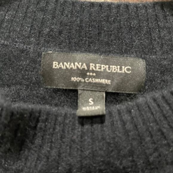 Banana Republic 100% Cashmere Black Sweater Size Small - Picture 4 of 5